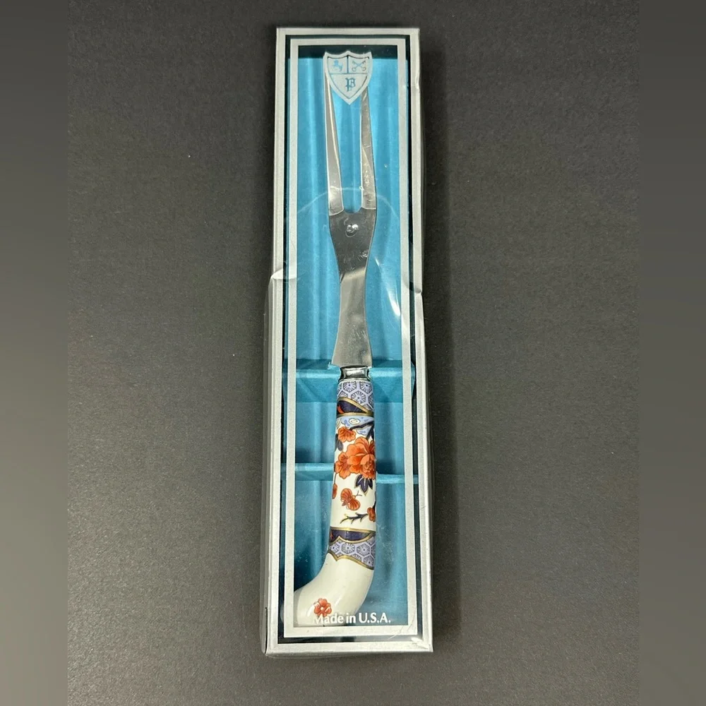 NEW!! Stainless Porcelain Handle Carving Fork Floral Pattern Made in USA L0